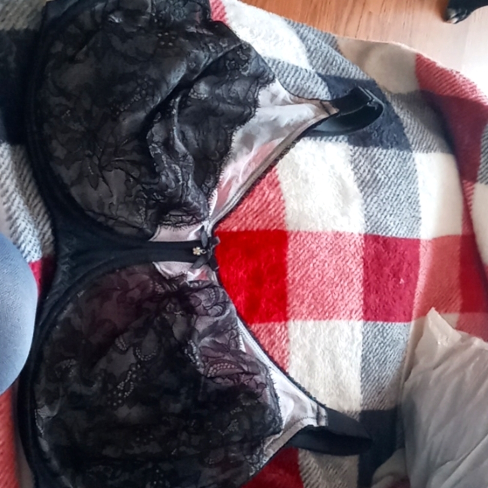 Wacoal bralette black and white 38H